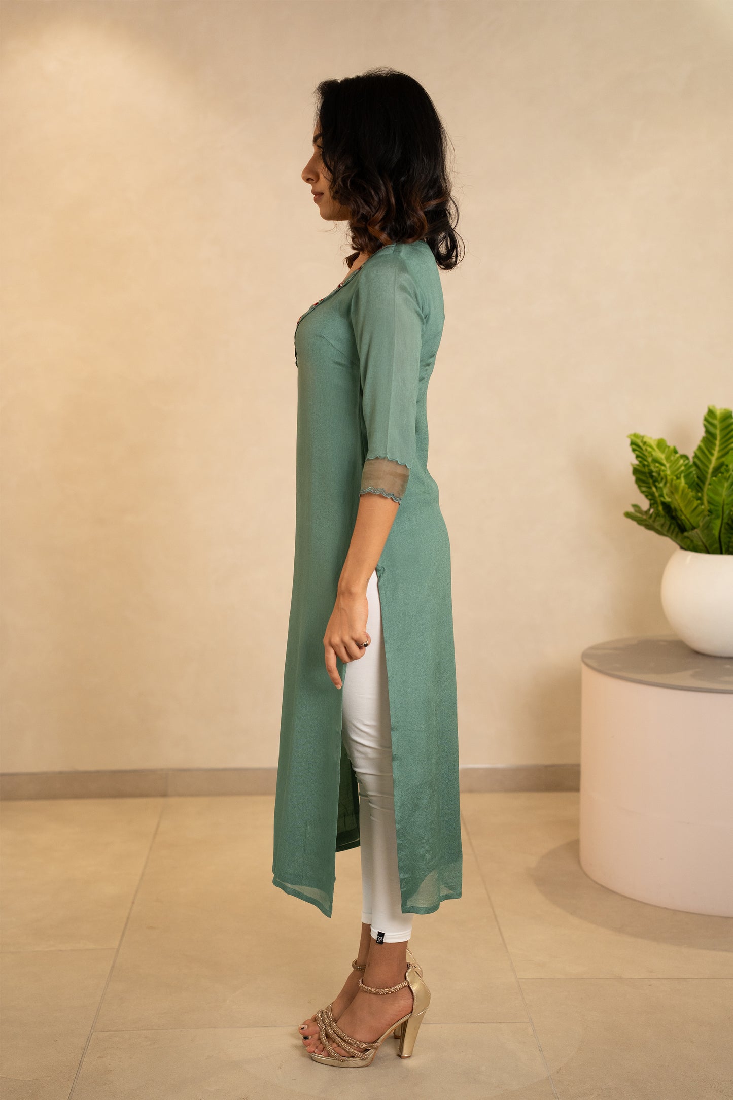 Vintage Neckline Kurta