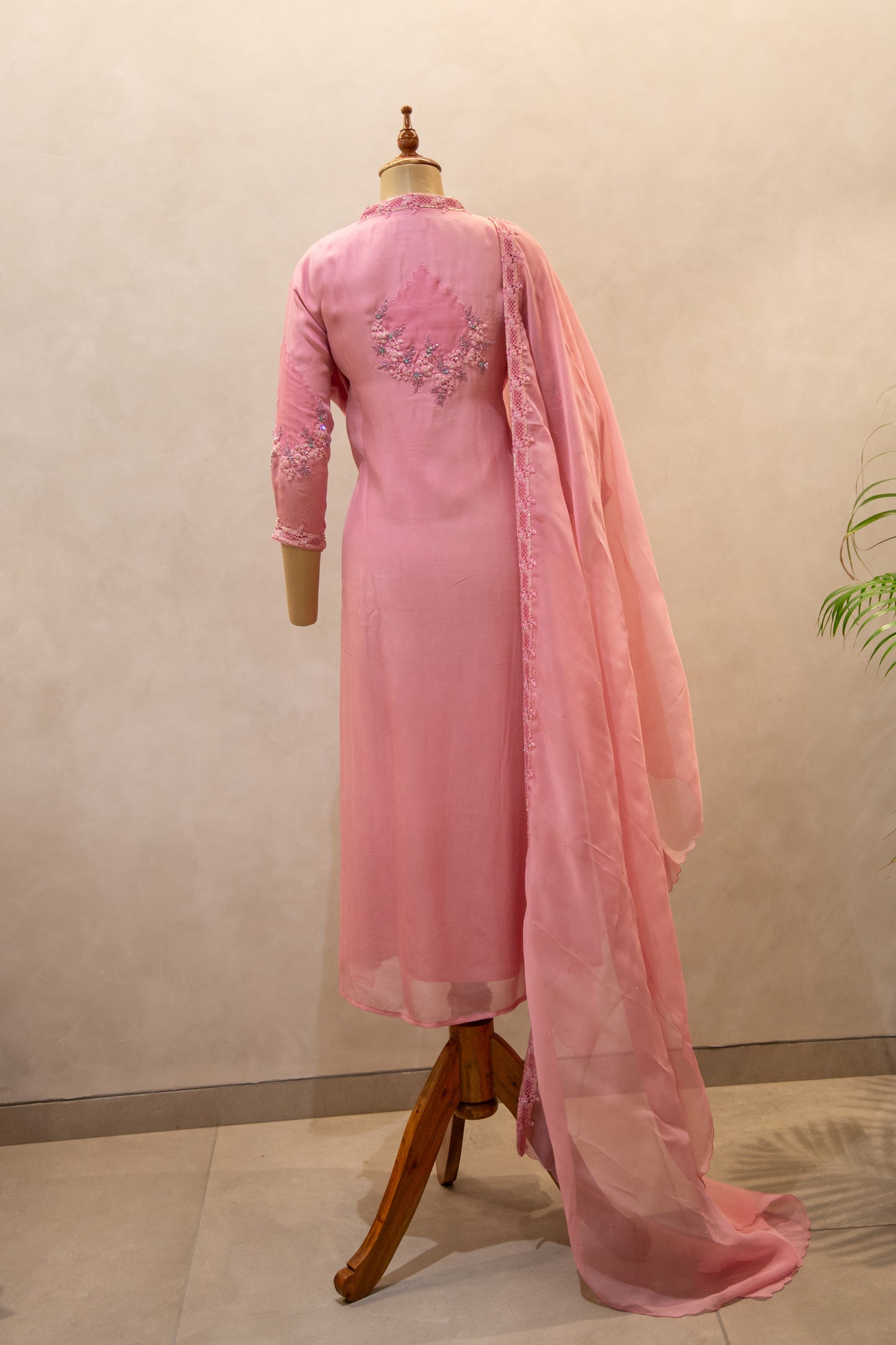 Collared Viscose Organza Semi Stitched Salwar Set